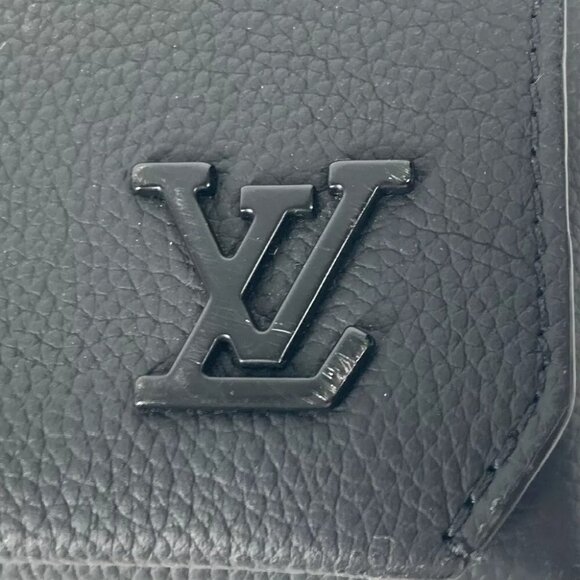 LOUIS VUITTON LV Aerogram Fastline - Wearable Pochette Body Bag - Picture 6 of 16